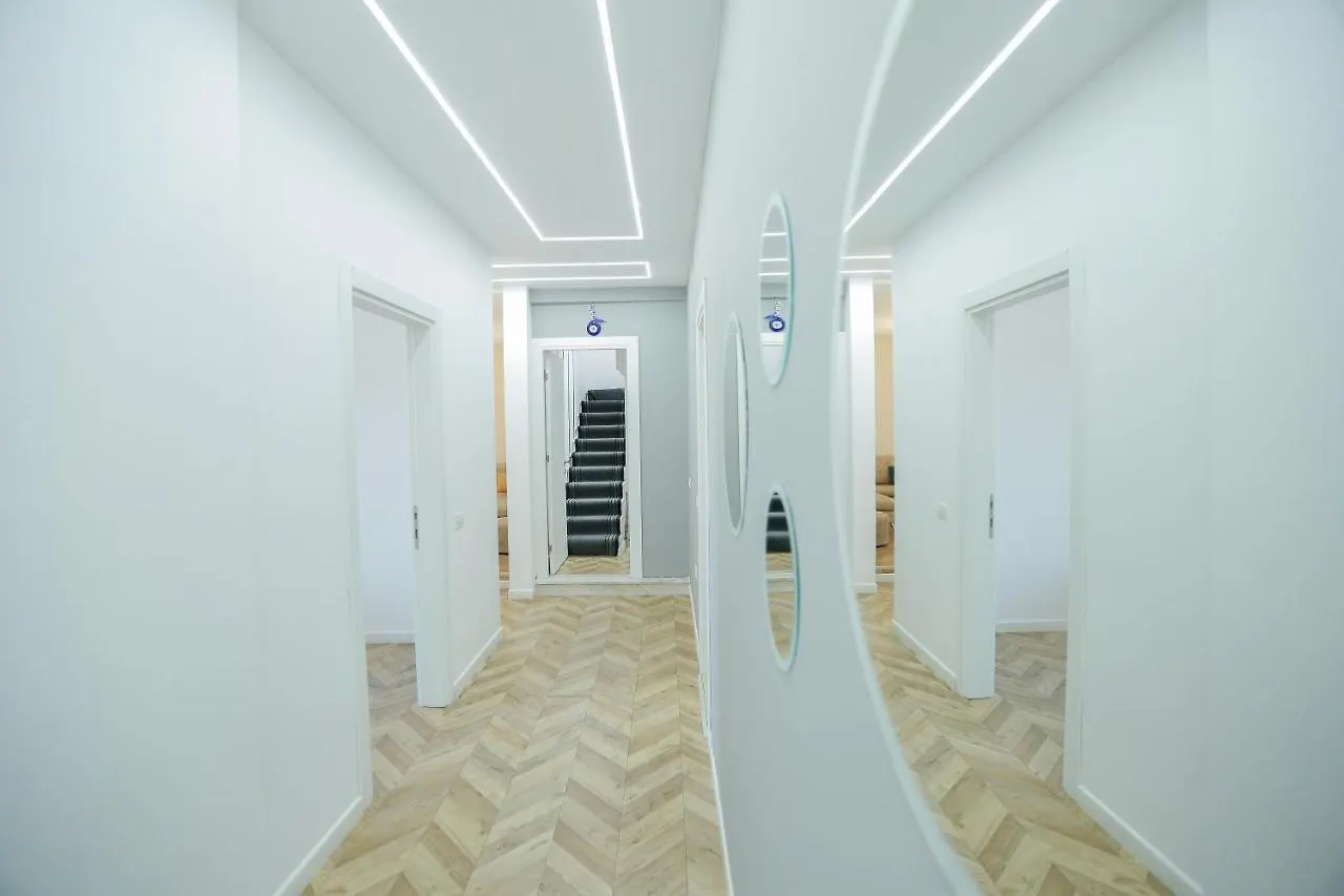 טיראנה Miku Apartments-Luxury City View At Wilson Square דירה