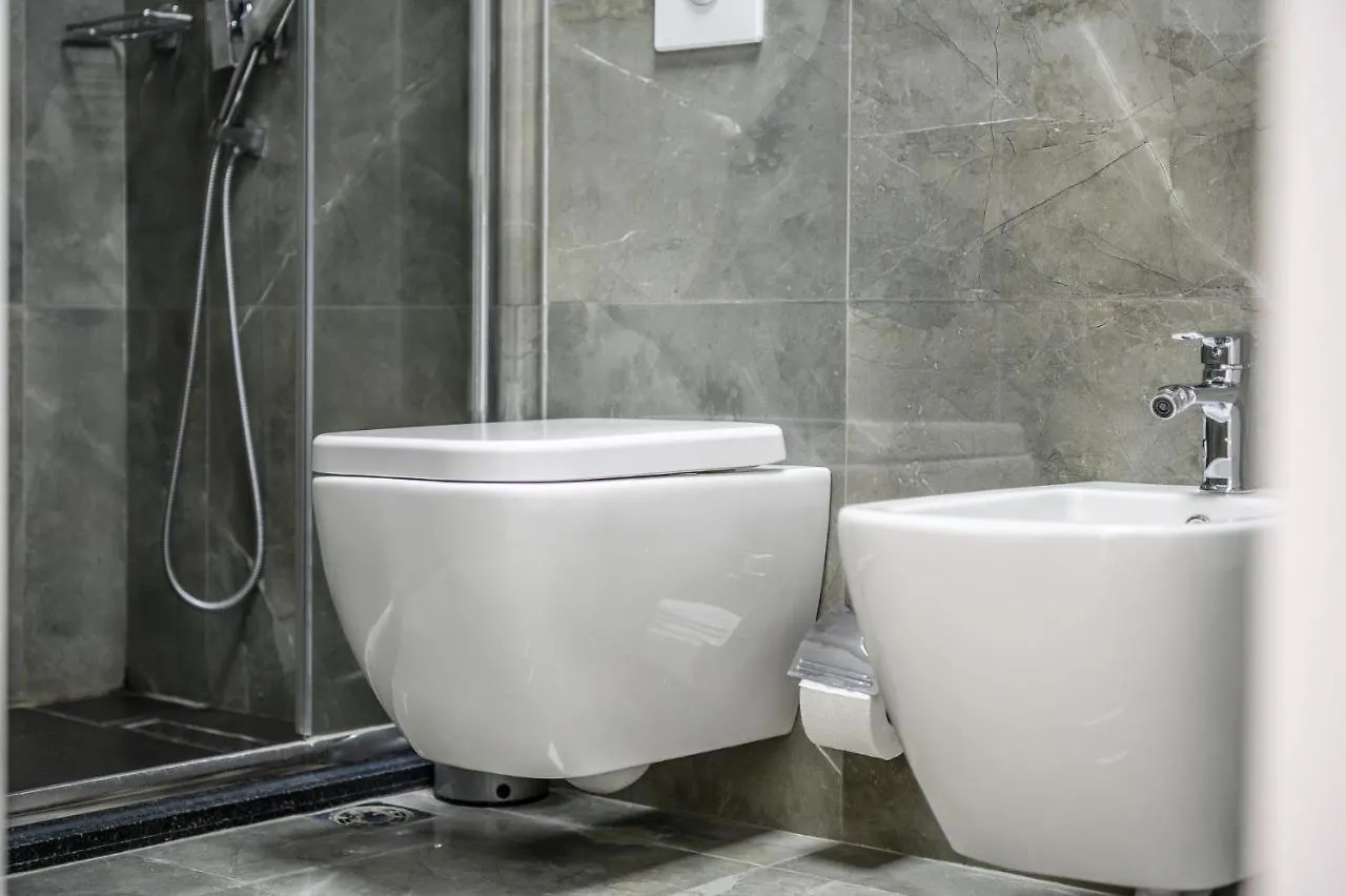 דירה טיראנה Miku Apartments-Luxury City View At Wilson Square