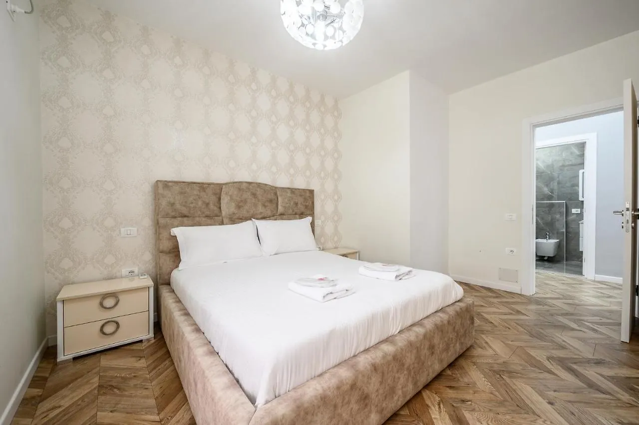 טיראנה Miku Apartments-Luxury City View At Wilson Square 0*,  אלבניה