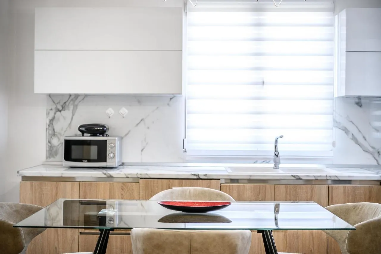 טיראנה Miku Apartments-Luxury City View At Wilson Square 0*,